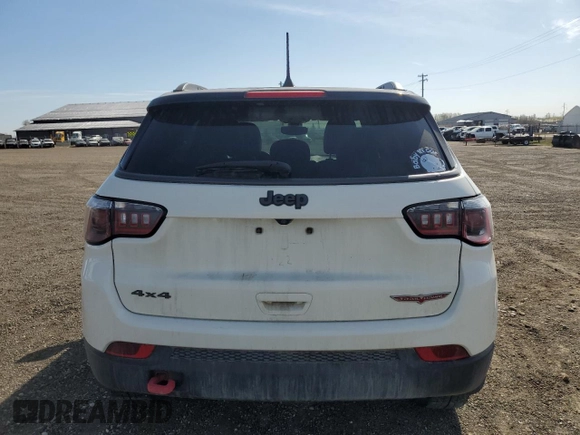 2018 Jeep Compass Trailhawk с VIN 3C4NJDDB9JT265364, выставлен на аукционе Copart как лот 52009185 с пробегом 92 086 миль миль и Списание • Salvage title. История ставок и продаж доступна на DreamBid. Изображение 6.