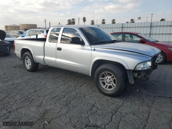2004 Dodge Dakota SLT with VIN 1D7GL42N94S576921, listed as a Copart auction lot 89334585 with 175,085 mi miles and Salvage Title. Bid and sale history available at carsss.com. Image 4.