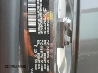 2018 Jeep Renegade Latitude z VIN ZACCJABB3JPG81927, wystawiony jako Copart lot #52442985 z przebiegiem 72 256 mil mil oraz Szkoda całkowita • Salvage title. Historia ofert i sprzedaży dostępna na DreamBid. Obrazek 13.