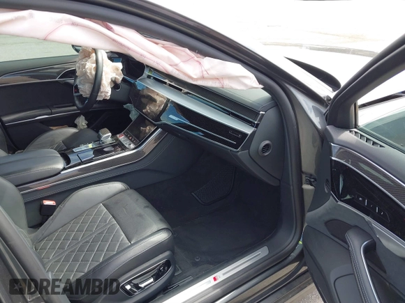 2022 Audi S8 with VIN WAULSAF83NN001905, listed as a IAAI auction lot 41813861 with 18,461 mi miles and . Bid and sale history available at DreamBid. Image 5.