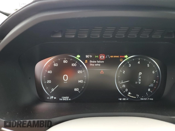2017 Volvo XC90 Inscription with VIN YV4A22PL7H1124344, listed as a Copart auction lot 61351315 with 154,450 mi miles and Salvage title. Bid and sale history available at DreamBid. Image 9.
