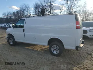 2023 GMC Savana Cargo z VIN 1GTW7AFP4P1188784, wystawiony jako Copart lot #88320445 z przebiegiem 55 278 mil mil oraz Szkoda całkowita • Salvage title. Historia ofert i sprzedaży dostępna na DreamBid. Obrazek 2.