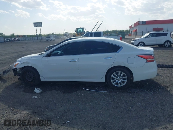 2015 Nissan Altima 2.5 S with VIN 1N4AL3AP9FN387190, listed as a IAAI auction lot 41988478 with 103,694 mi miles. Bid and sale history available at carsss.com. Image 14.