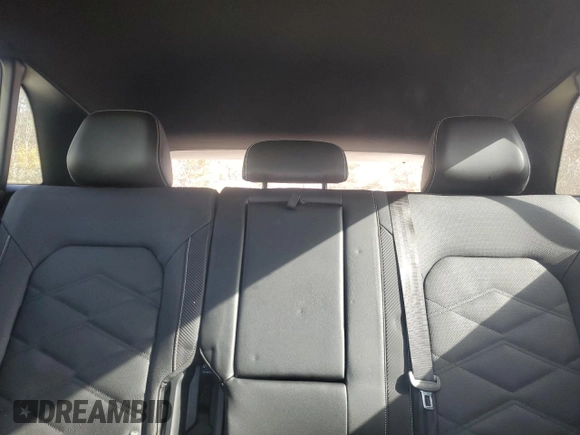 2024 Volkswagen Atlas SE with VIN 1V2LE2CA0RC236608, listed as a Copart auction lot 79430654 with 9,705 mi miles and Salvage title. Bid and sale history available at DreamBid. Image 10.