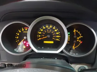 2006 Toyota 4Runner SR5 z VIN JTEBU14R660083983, wystawiony jako IAAI lot #41769826 z przebiegiem 170 580 mil mil oraz . Historia ofert i sprzedaży dostępna na DreamBid. Obrazek 7.