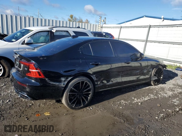2022 Volvo S60 Momentum with VIN 7JRL12FZ4NG162127, listed as a Copart auction lot 75689824 with 77,622 mi miles and Salvage Title. Bid and sale history available at carsss.com. Image 3.