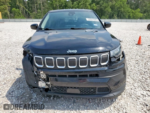 2022 Jeep Compass Sport with VIN 3C4NJCAB9NT139431, listed as a Copart auction lot 57057945 with 50,472 mi miles and Salvage title. Bid and sale history available at DreamBid. Image 5.