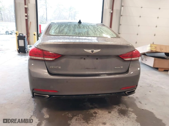 2015 Hyundai Genesis 3.8L with VIN KMHGN4JE1FU029585, listed as a IAAI auction lot 40927798 with 80,425 mi miles. Bid and sale history available at carsss.com. Image 16.