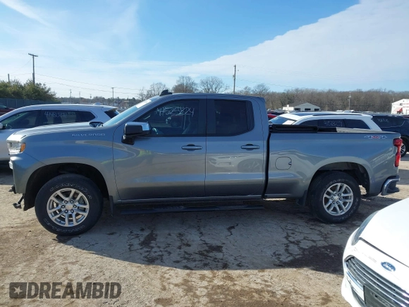 2020 Chevrolet Silverado 1500 LT with VIN 1GCRYDED1LZ274357, listed as a IAAI auction lot 41525824 with 58,572 mi miles. Bid and sale history available at carsss.com. Image 14.