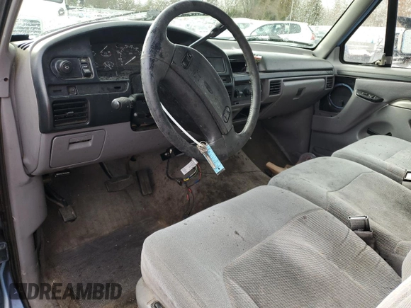1997 Ford F-250 with VIN 1FTHX25G4VEB43348, listed as a Copart auction lot 45430655 with 180,279 mi miles and Salvage title. Bid and sale history available at DreamBid. Image 8.