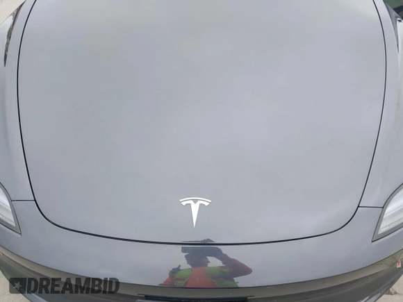 2024 Tesla Model 3 z VIN 5YJ3E1EA2RF784394, wystawiony jako IAAI lot #42034036 z przebiegiem 14 594 mil mil oraz . Historia ofert i sprzedaży dostępna na DreamBid. Obrazek 10.