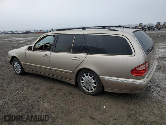 2001 Mercedes-Benz E-Class with VIN WDBJH65J71B230219, listed as a Copart auction lot 44334175 with 147,331 mi miles and Salvage Title. Bid and sale history available at carsss.com. Image 2.
