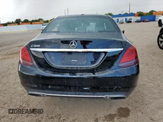 2019 Mercedes-Benz C 300 with VIN 55SWF8DB6KU306139, listed as a Copart auction lot 61491765 with Not provided miles and Clean title. Bid and sale history available at DreamBid. Image 6.