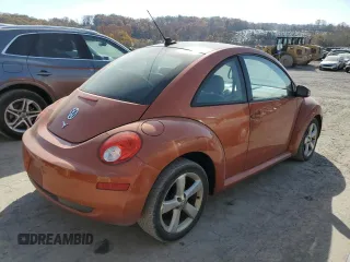 2010 Volkswagen New Beetle Coupe with VIN 3VWRG3AGXAM019277, listed as a Copart auction lot 78192284 with 147,325 mi miles and Salvage Title. Bid and sale history available at carsss.com. Image 3.