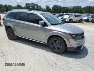 2018 Dodge Journey Crossroad z VIN 3C4PDCGG6JT504869, wystawiony jako Copart lot #57463435 z przebiegiem 87 072 mil mil oraz Szkoda całkowita • Salvage title. Historia ofert i sprzedaży dostępna na DreamBid. Obrazek 4.