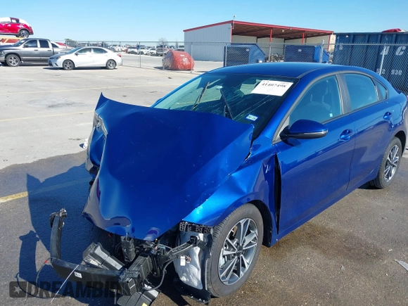 2024 Kia Forte LXS z VIN 3KPF24AD3RE837939, wystawiony jako IAAI lot #41407498 z przebiegiem Nie podano mil oraz . Historia ofert i sprzedaży dostępna na DreamBid. Obrazek 19.