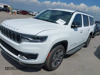 2024 Jeep Wagoneer Series II with VIN 1C4SJSBP6RS158498, listed as a IAAI auction lot 42448671 with 35,645 mi miles and . Bid and sale history available at DreamBid. Image 17.