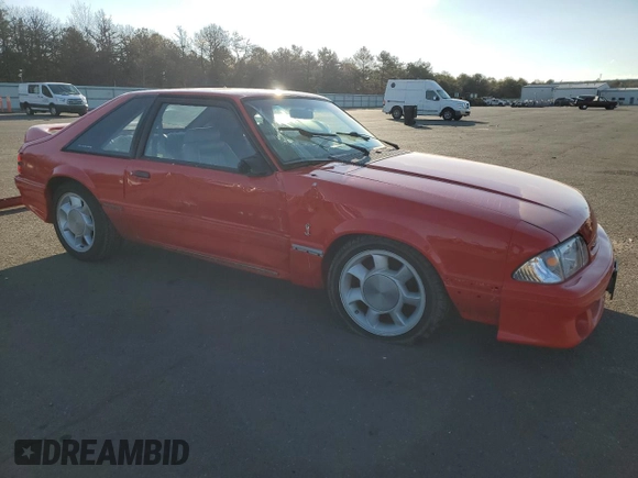 1993 Ford Mustang z VIN 1FACP42D5PF176622, wystawiony jako Copart lot #88132295 z przebiegiem Nie podano mil oraz Szkoda całkowita • Salvage title. Historia ofert i sprzedaży dostępna na DreamBid. Obrazek 4.