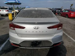 2020 Hyundai Elantra Value Edition z VIN 5NPD84LF5LH525824, wystawiony jako Copart lot #71494134 z przebiegiem 82 224 mil mil oraz Czysty tytuł • Clean title. Historia ofert i sprzedaży dostępna na DreamBid. Obrazek 6.