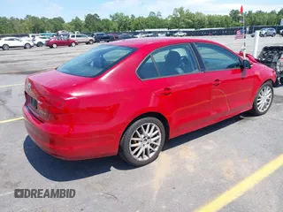 2012 Volkswagen Jetta SE with VIN 3VWDP7AJ4CM127393, listed as a IAAI auction lot 42352411 with 146,605 mi miles and . Bid and sale history available at DreamBid. Image 4.
