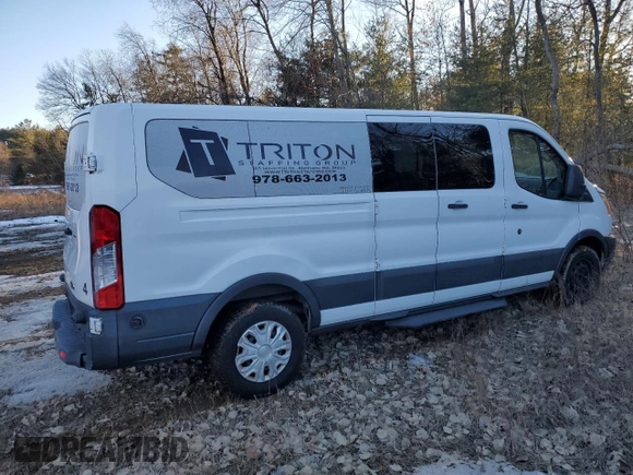 2017 Ford Transit XL with VIN 1FBZX2ZM0HKB14380, listed as a Copart auction lot 47035945 with 203,607 mi miles and Clean title. Bid and sale history available at DreamBid. Image 3.