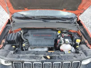 2021 Jeep Renegade Latitude z VIN ZACNJDBB9MPM22242, wystawiony jako Copart lot #45907625 z przebiegiem 46 940 mil mil oraz Nie do naprawy • Non repairable. Historia ofert i sprzedaży dostępna na DreamBid. Obrazek 12.
