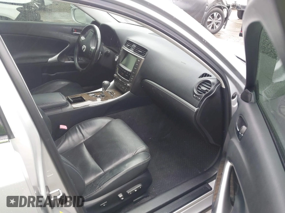 2011 Lexus IS 250 with VIN JTHBF5C29B5148539, listed as a IAAI auction lot 41802299 with 130,629 mi miles and . Bid and sale history available at DreamBid. Image 5.