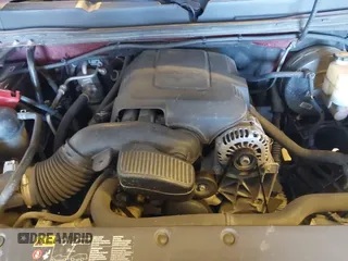 2013 Chevrolet Silverado 1500 LT with VIN 3GCPKSE77DG254204, listed as a IAAI auction lot 41680546 with 213,790 mi miles. Bid and sale history available at carsss.com. Image 10.