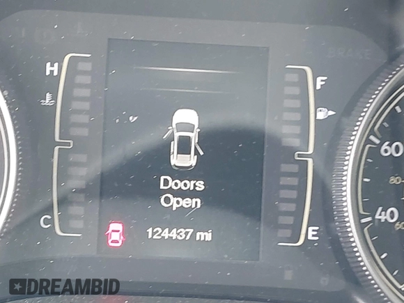 2018 Jeep Cherokee Latitude Plus with VIN 1C4PJMLB8JD502555, listed as a IAAI auction lot 42481887 with 124,437 mi miles and . Bid and sale history available at DreamBid. Image 16.