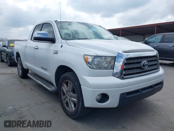 2007 Toyota Tundra Limited z VIN 5TFRV58167X016644, wystawiony jako IAAI lot #41694958 z przebiegiem 233 429 mil mil oraz . Historia ofert i sprzedaży dostępna na DreamBid. Obrazek 1.