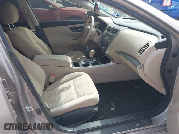 2015 Nissan Altima SV z VIN 1N4AL3APXFC123035, wystawiony jako IAAI lot #41926150 z przebiegiem 176 186 mil mil oraz . Historia ofert i sprzedaży dostępna na DreamBid. Obrazek 5.