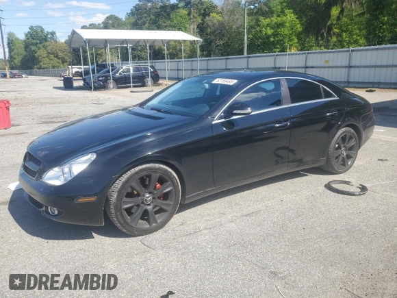 2008 Mercedes-Benz CLS-Class 5.5L with VIN WDDDJ72XX8A129425, listed as a Copart auction lot 52159495 with 150,429 mi miles and Salvage Title. Bid and sale history available at carsss.com. Image 1.