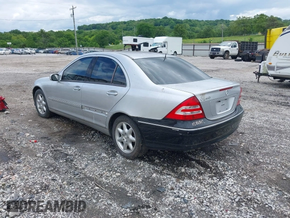 2001 Mercedes-Benz C 230/260/280/320 with VIN WDBRF61J81F074604, listed as a IAAI auction lot 42223558 with 95,164 mi miles and . Bid and sale history available at DreamBid. Image 3.
