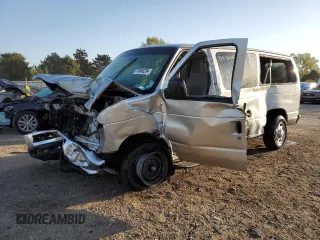 2009 Ford Econoline Passenger XL with VIN 1FMNE11L29DA55878, listed as a Copart auction lot 74945294 with 75,086 mi miles and Salvage Title. Bid and sale history available at carsss.com. Image 1.