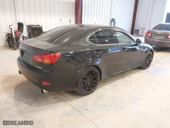 2006 Lexus IS 350 Auto with VIN JTHBE262565011326, listed as a IAAI auction lot 41514932 with 194,442 mi miles. Bid and sale history available at carsss.com. Image 4.