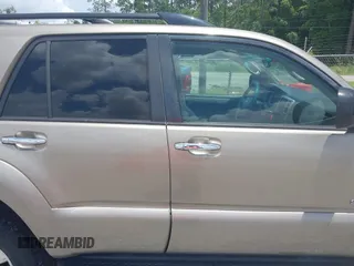 2006 Toyota 4Runner SR5 z VIN JTEZU14R368048088, wystawiony jako IAAI lot #42525731 z przebiegiem 251 367 mil mil oraz . Historia ofert i sprzedaży dostępna na DreamBid. Obrazek 13.
