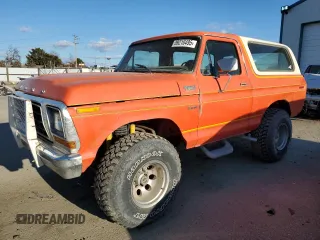 1979 Ford Bronco z VIN U15HLEG1462, wystawiony jako Copart lot #89210495 z przebiegiem 77 770 mil mil oraz Tytuł czysty. Historia ofert i sprzedaży dostępna na DreamBid. Obrazek 1.