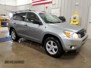 2007 Toyota RAV4 with VIN JTMBD33V476054169, listed as a Copart auction lot 49060535 with 107,255 mi miles and Clean Title. Bid and sale history available at carsss.com. Image 4.