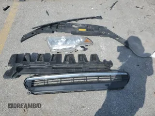 2011 Toyota Highlander Limited z VIN 5TDYK3EH8BS043868, wystawiony jako Copart lot #62300455 z przebiegiem Nie podano mil oraz Szkoda całkowita • Salvage title. Historia ofert i sprzedaży dostępna na DreamBid. Obrazek 12.