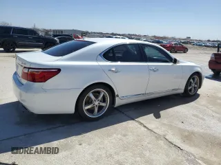 2011 Lexus LS 460 z VIN JTHBL5EF6B5104295, wystawiony jako Copart lot #46059985 z przebiegiem 181 028 mil mil oraz Szkoda całkowita • Salvage title. Historia ofert i sprzedaży dostępna na DreamBid. Obrazek 3.