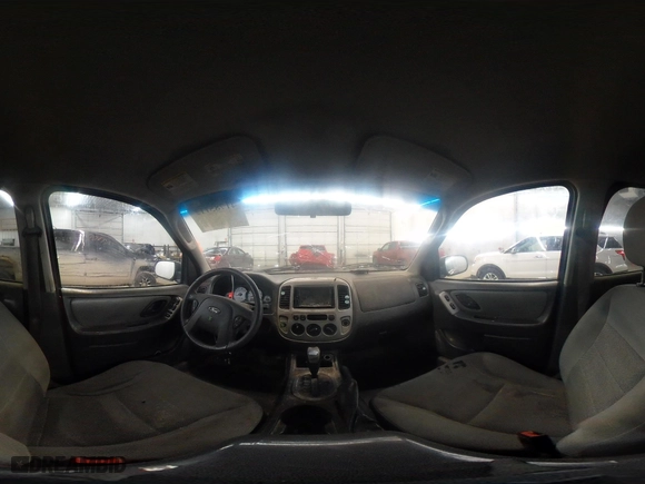 2006 Ford Escape XLT with VIN 1FMYU93176KD47219, listed as a IAAI auction lot 41785112 with 247,175 mi miles. Bid and sale history available at carsss.com. Image 19.