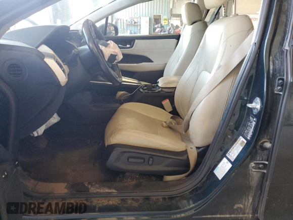 2018 Honda Clarity Plug-In Hybrid Touring with VIN JHMZC5F30JC003900, listed as a Copart auction lot 69626184 with 0 mi miles and Salvage Title. Bid and sale history available at carsss.com. Image 7.
