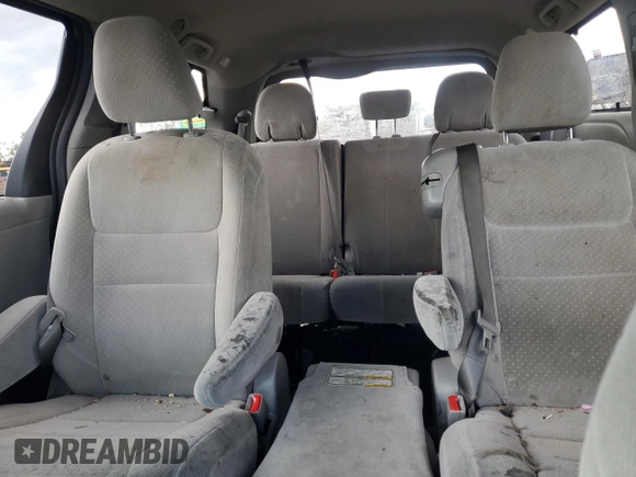 2020 Toyota Sienna LE Auto Access Seat with VIN 5TDKZ3DC3LS041096, listed as a Copart auction lot 55916635 with 82,780 mi miles and Salvage title. Bid and sale history available at DreamBid. Image 10.