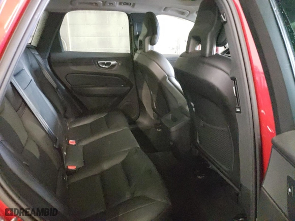 2018 Volvo XC60 Momentum with VIN YV4A22RK8J1014767, listed as a Copart auction lot 44696665 with 49,748 mi miles and Salvage Title. Bid and sale history available at carsss.com. Image 10.
