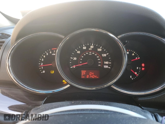 2011 Kia Sorento LX with VIN 5XYKTCA13BG164946, listed as a Copart auction lot 49816605 with 81,404 mi miles and Salvage Title. Bid and sale history available at DreamBid. Image 9.