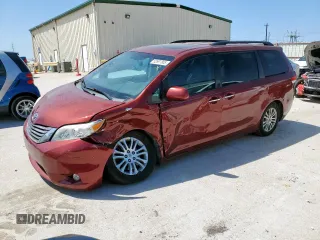 2011 Toyota Sienna XLE AAS z VIN 5TDYK3DC9BS064041, wystawiony jako Copart lot #52697805 z przebiegiem 191 344 mil mil oraz Szkoda całkowita • Salvage title. Historia ofert i sprzedaży dostępna na DreamBid. Obrazek 1.