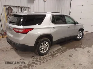 2018 Chevrolet Traverse LT Cloth with VIN 1GNEVGKW7JJ116736, listed as a IAAI auction lot 41695984 with 108,432 mi miles. Bid and sale history available at carsss.com. Image 4.