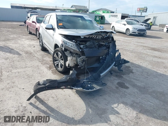 2020 Mitsubishi Outlander Sport ES 2.0 with VIN JA4AP3AU7LU017789, listed as a IAAI auction lot 40986315 with 86,514 mi miles. Bid and sale history available at carsss.com. Image 6.