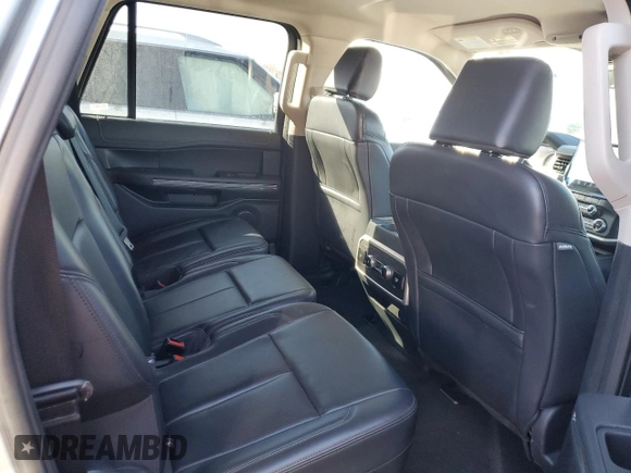 2024 Ford Expedition Max XLT with VIN 1FMJK1J81REA10010, listed as a Copart auction lot 47220685 with 28,153 mi miles and Clean Title. Bid and sale history available at DreamBid. Image 11.