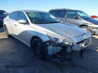 2020 Nissan Altima 2.5 S with VIN 1N4BL4BVXLC134054, listed as a IAAI auction lot 41812084 with 126,059 mi miles. Bid and sale history available at carsss.com. Image 1.